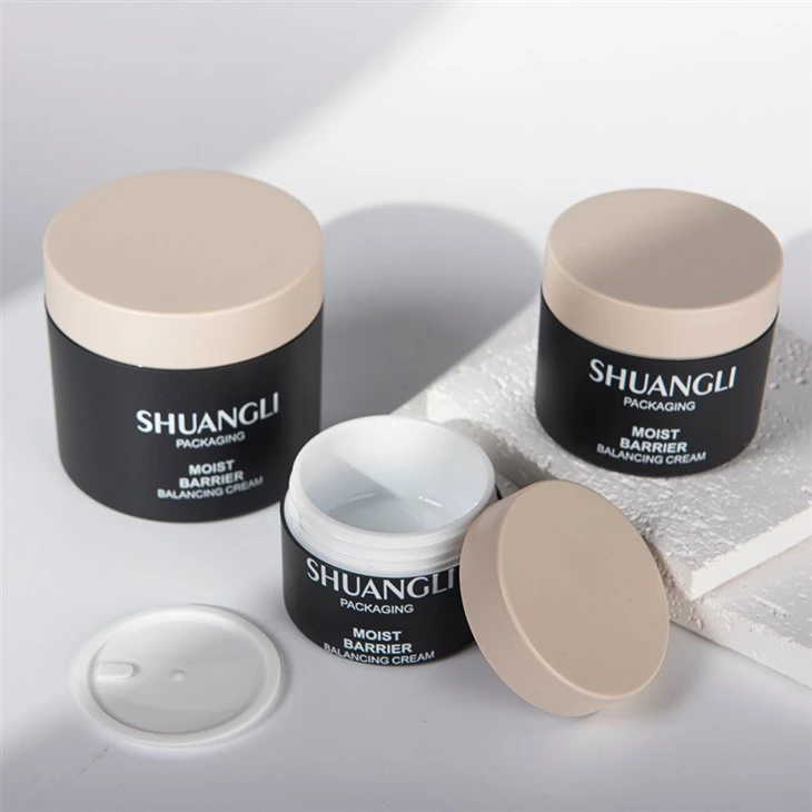 Barattolo per crema in plastica lucida